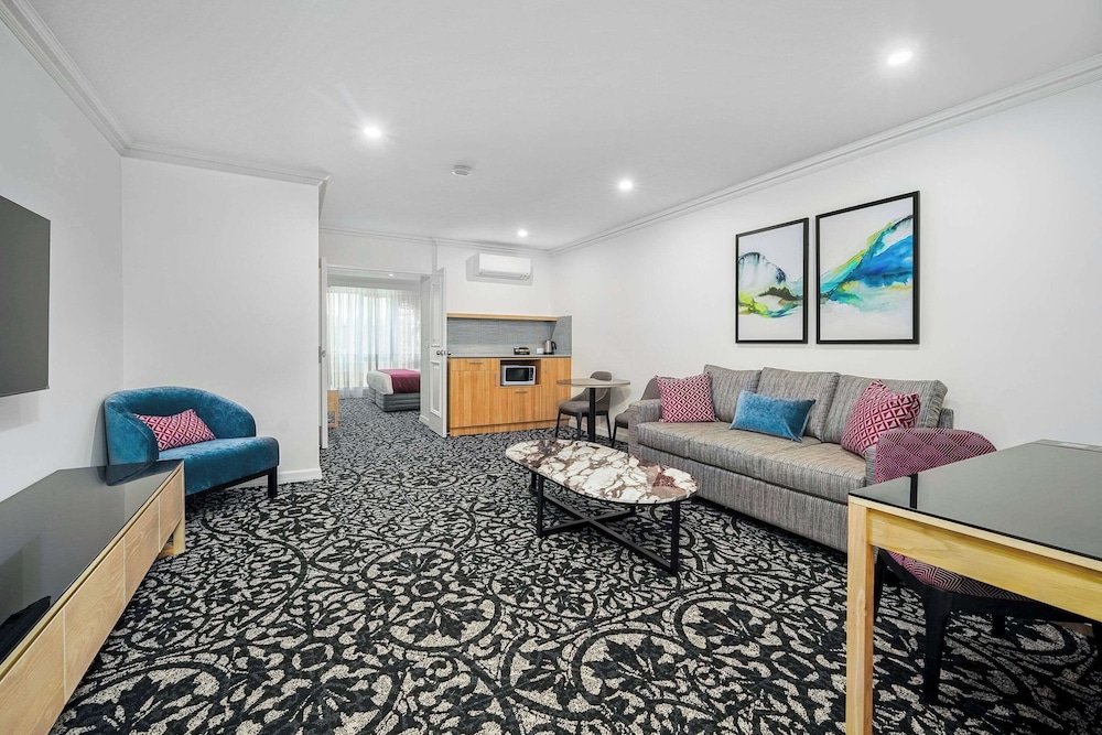 quality hotel parklake shepparton