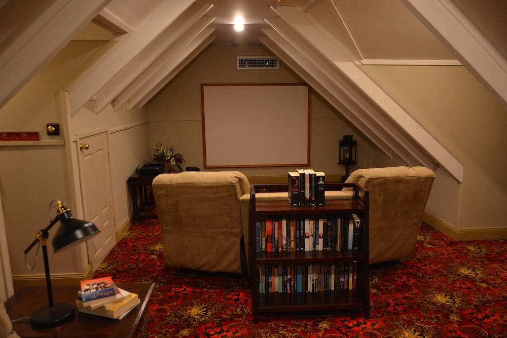 bli bli house riverside retreat