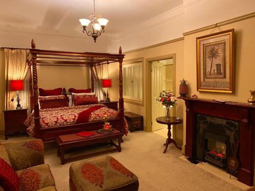 bli bli house riverside retreat