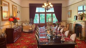 bli bli house riverside retreat