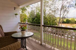 bli bli house riverside retreat