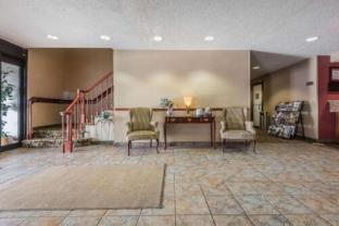 fairbridge inn and suites batavia darien amusement park