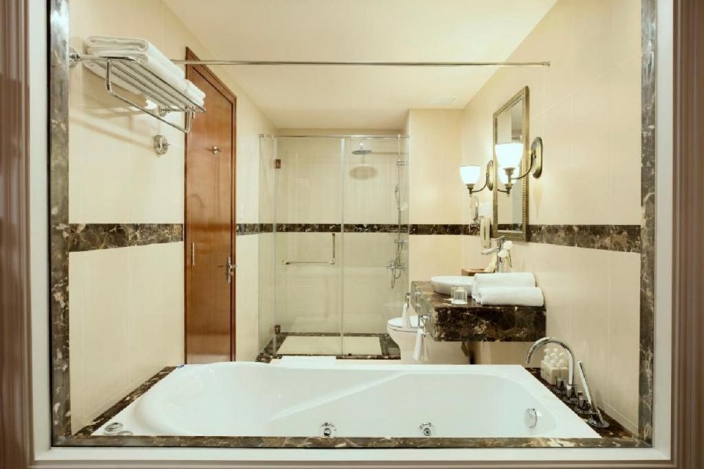 sunrise nha trang beach hotel and spa