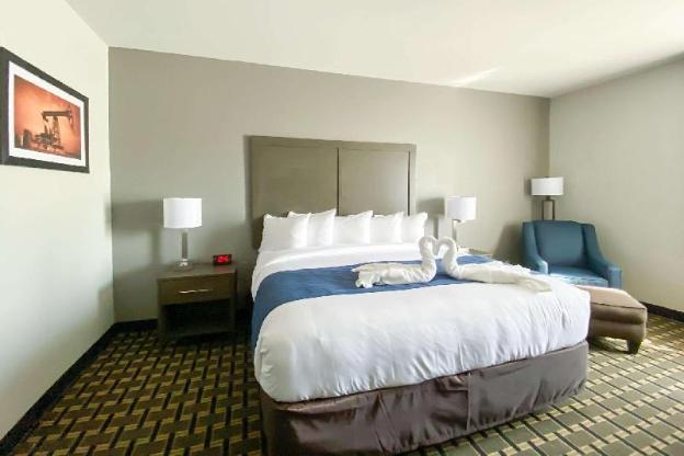 holiday inn express owasso