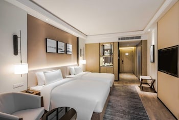 aber al takhassusi hotel