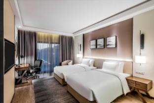 aber al takhassusi hotel