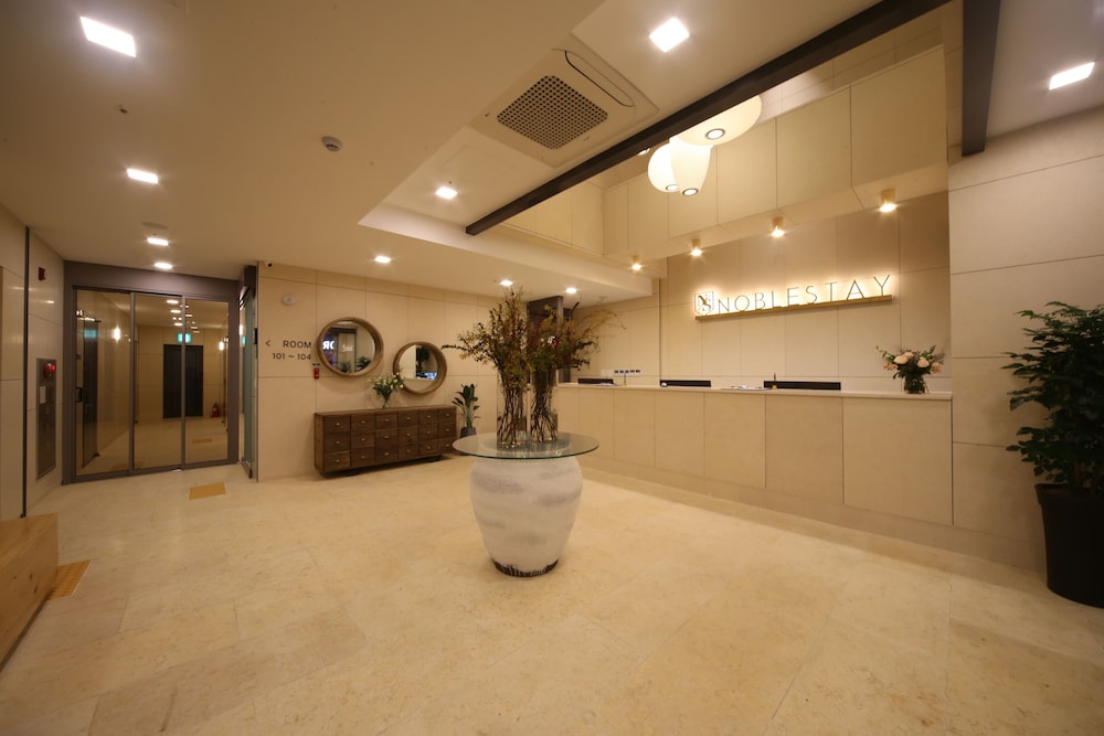 hotel noblestay