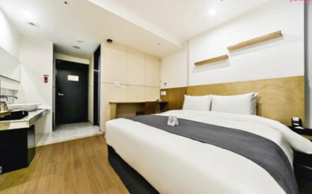 hotel noblestay
