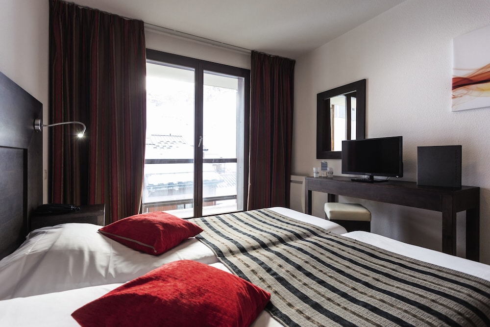 tignes