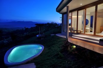 Sala Khaoyai,Khao Yai National Park>>Ban Nong Makha,5 star