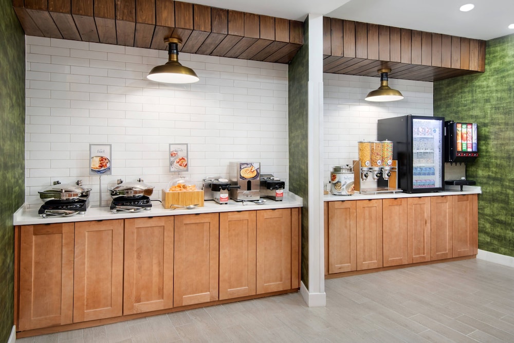 fairfield inn and suites by marriott columbia downtown