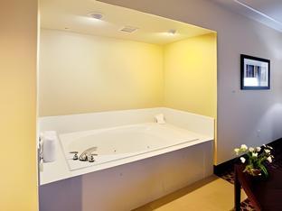 fairfield inn and suites by marriott columbia downtown