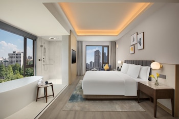 Voco Nanjing Oriental Pearl By Ihg,,4 star