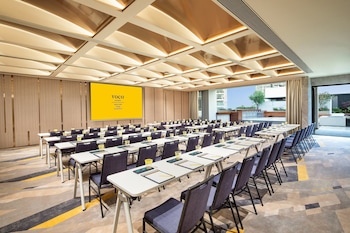 voco nanjing oriental pearl by ihg