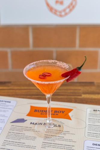 parkes international motor inn