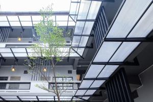 sailomyen cafe and hostel