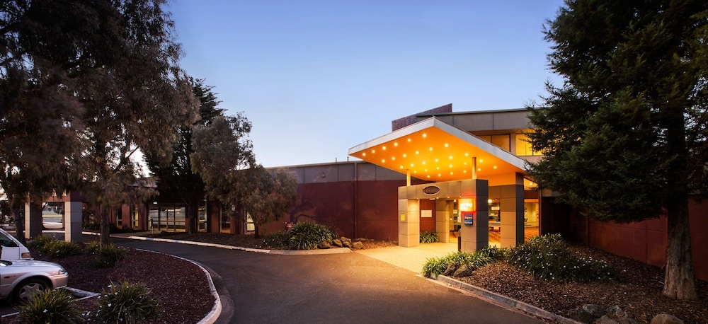 nightcap at coolaroo hotel