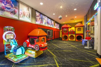 nightcap at coolaroo hotel