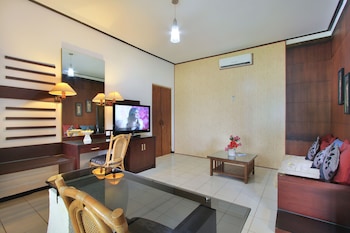 puri naga beachfront cottages