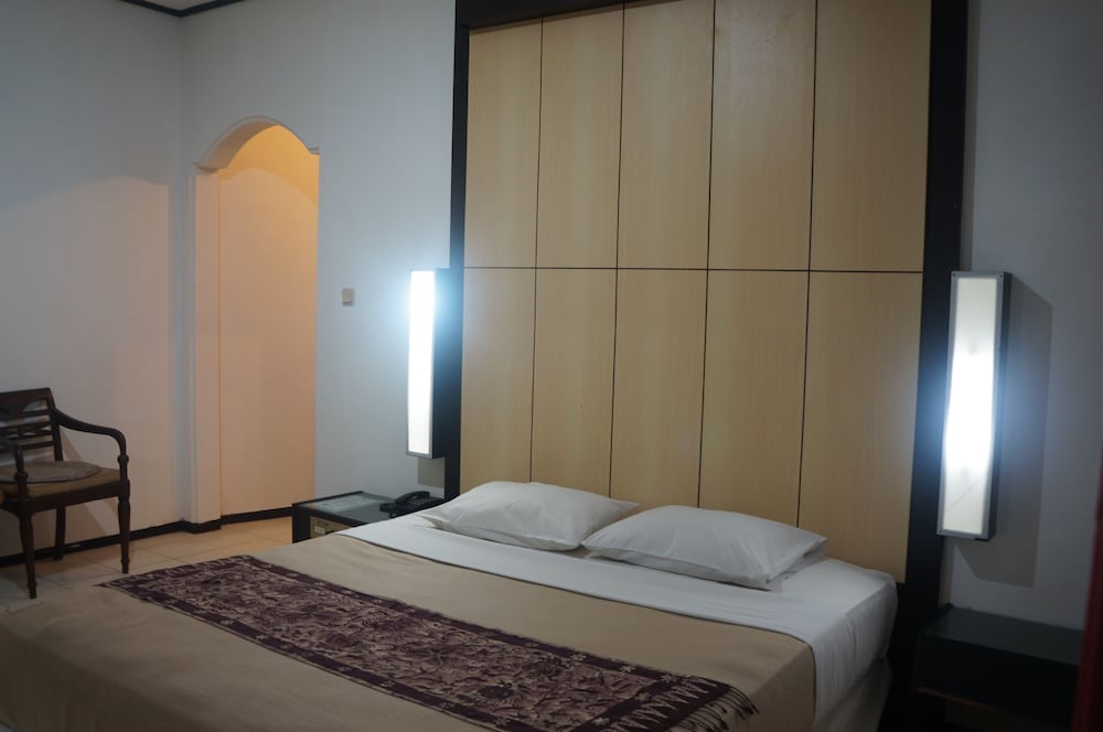 puri naga beachfront cottages