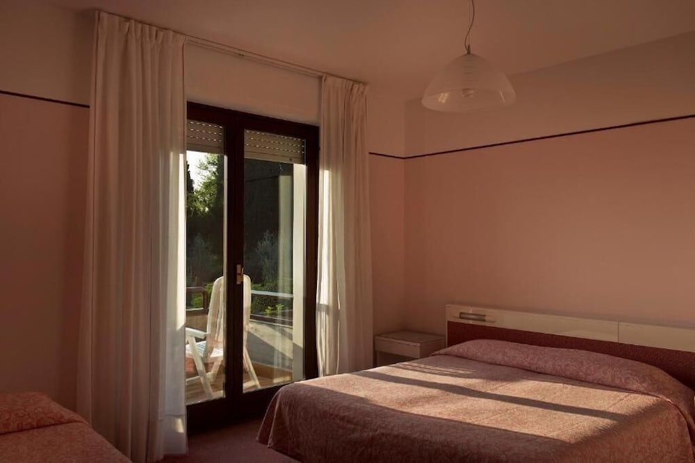 hotel desiree sirmione