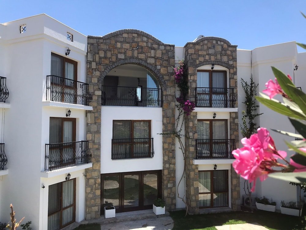 ayhan suite hotel