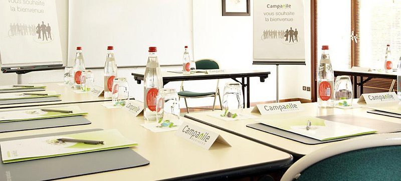 hotel campanile aix en provence est meyreuil