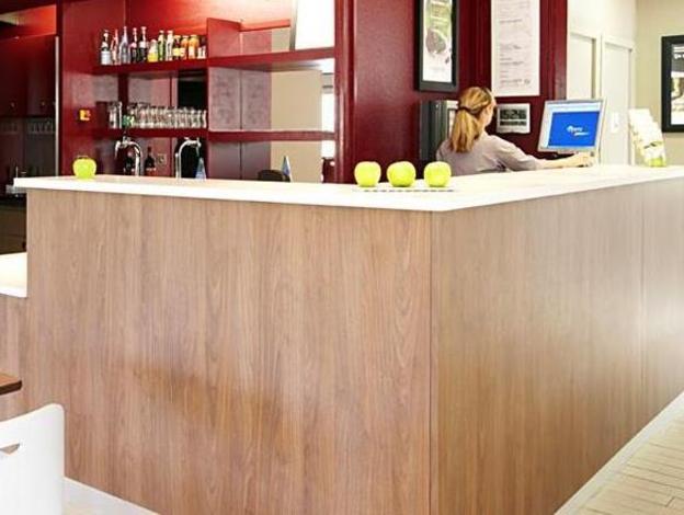 hotel campanile aix en provence est meyreuil