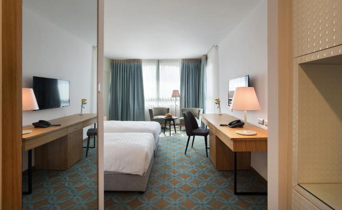 hotel 7 arches jerusalem