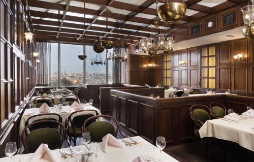 hotel 7 arches jerusalem