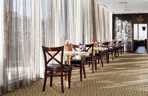 hotel 7 arches jerusalem