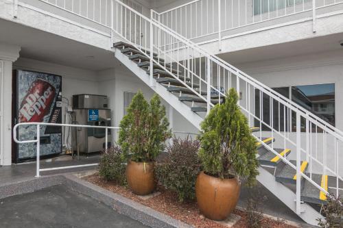 motel 6 norwalk ca