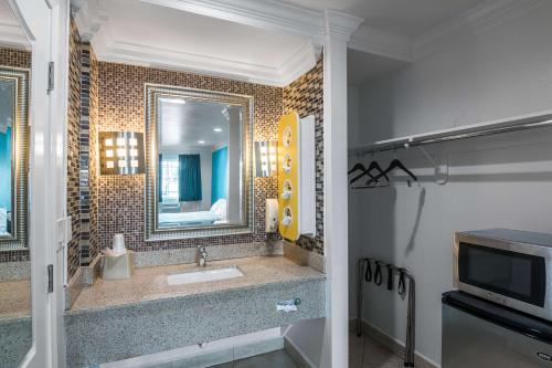 motel 6 norwalk ca
