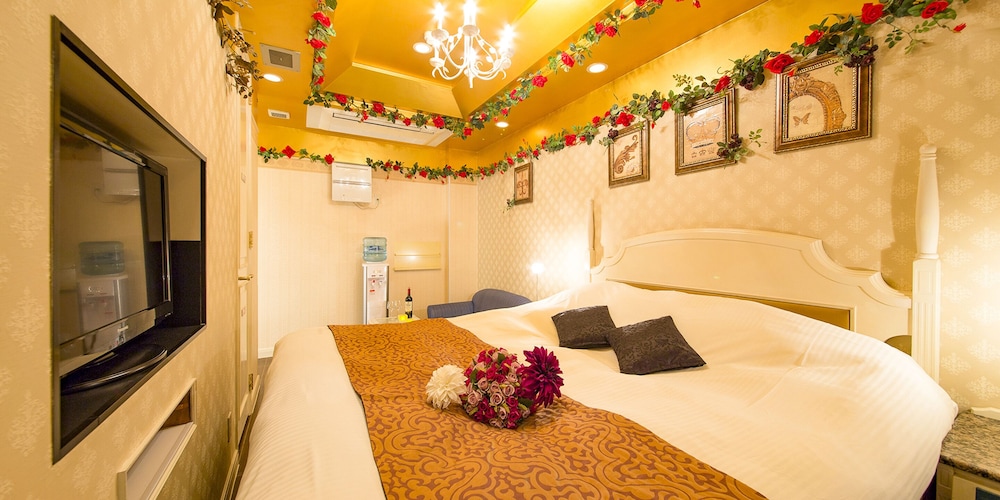 hotel gallery adults only