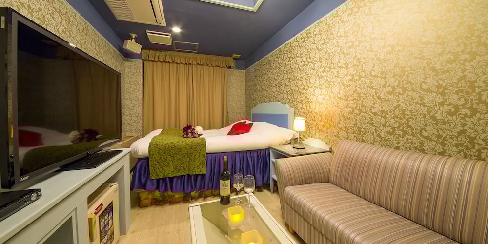 hotel gallery adults only