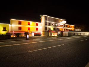 hotel gallery adults only