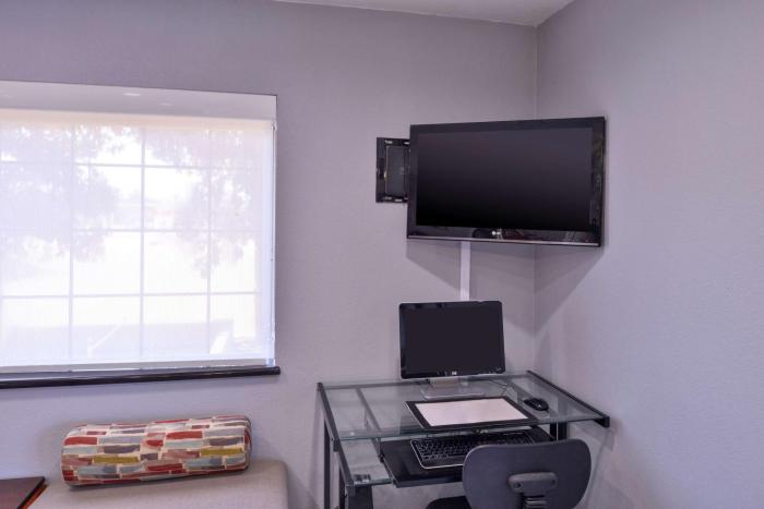 americas best value inn batesville