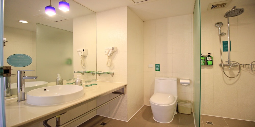 shanshui trends hotel north huaqiang