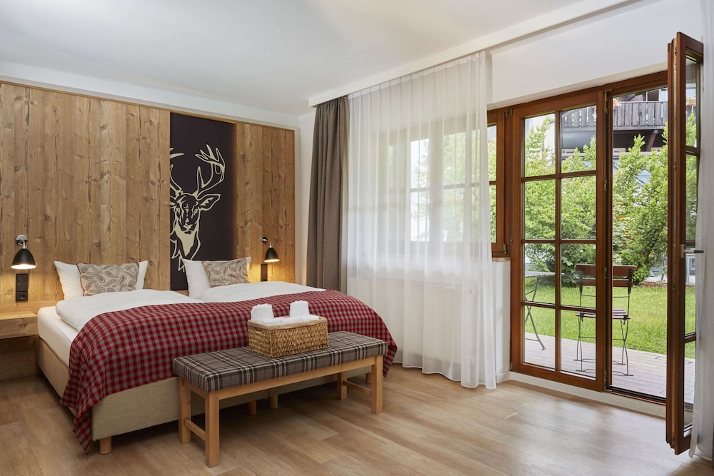 hyperion hotel garmisch partenkirchen