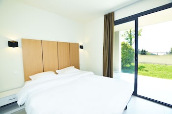 la perle deze appart hotel