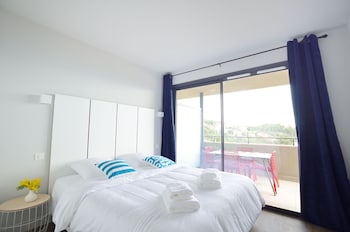 la perle deze appart hotel