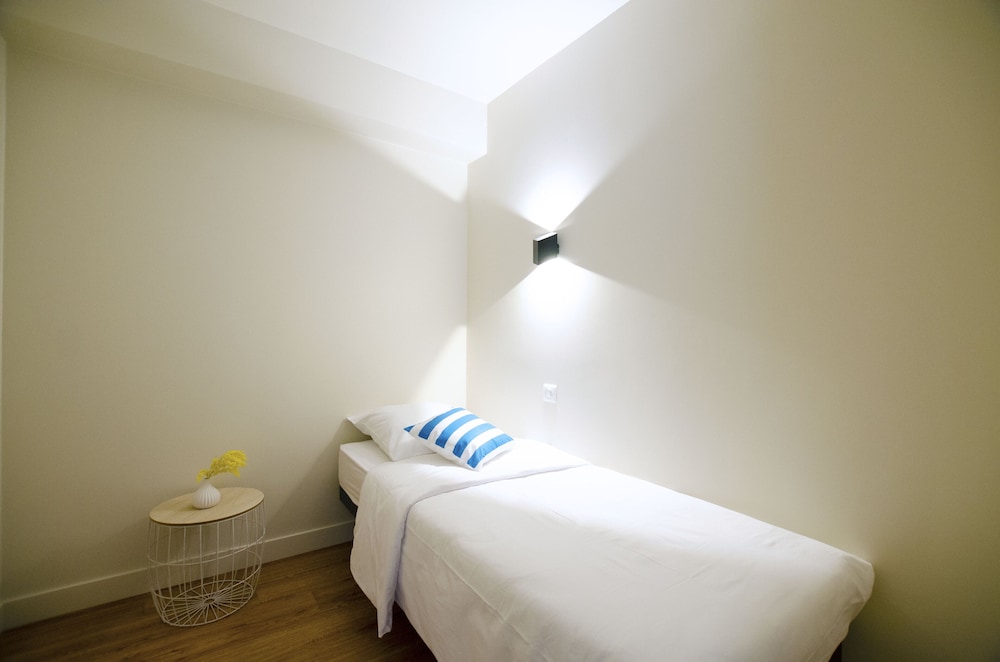 la perle deze appart hotel