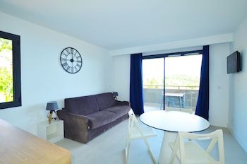 la perle deze appart hotel