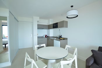 la perle deze appart hotel