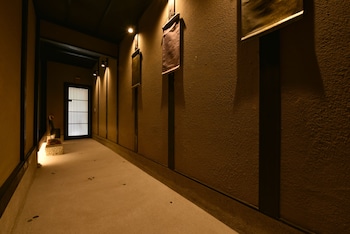 Rinn Premium Machiya Townhouse Koki West,,3 star