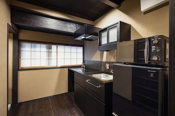 rinn premium machiya townhouse koki west