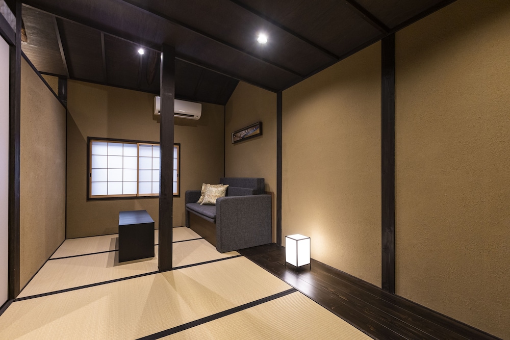 rinn premium machiya townhouse koki west