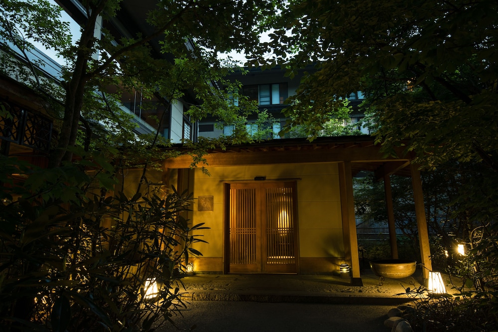 tobira onsen myojinkan