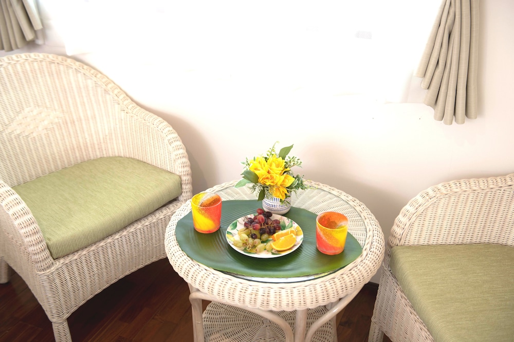 miyakojima white house annex