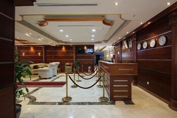 al refa al aziziyah hotel